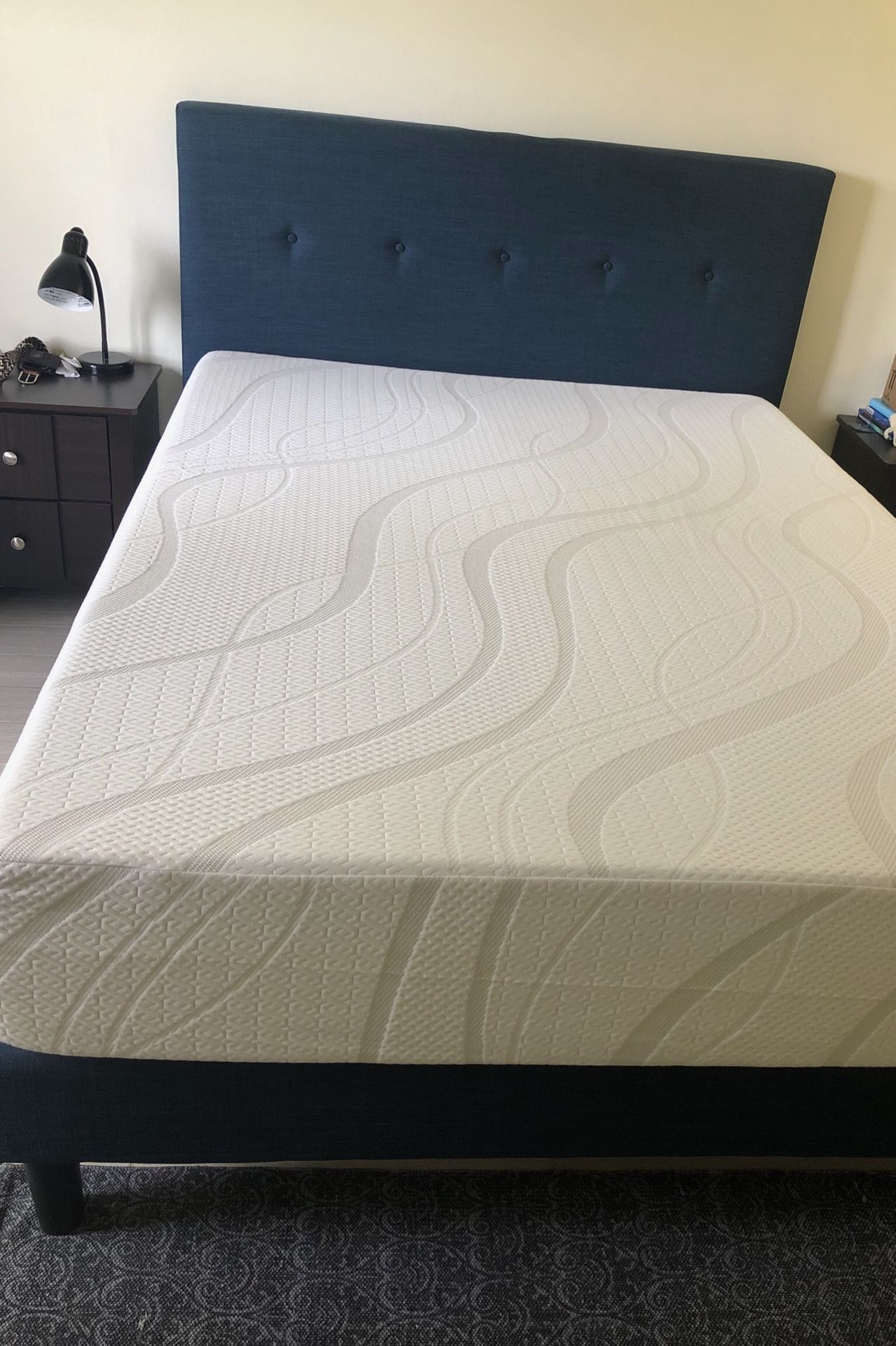 Queen Bed - almost new