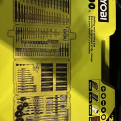 MULTI-MATERIAL DRILL AND DRIVE KIT (300-PIECE) WITH CASE