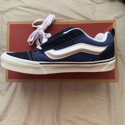 KNU SKOOL VANS / US Mens 9.5