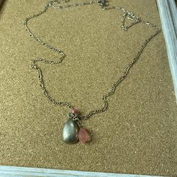 Bohemian chain pink and golden tone necklace