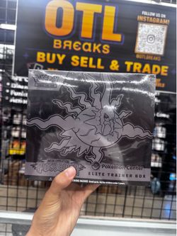 Pokemon pitch black Pokemon center elite trainer box ETB