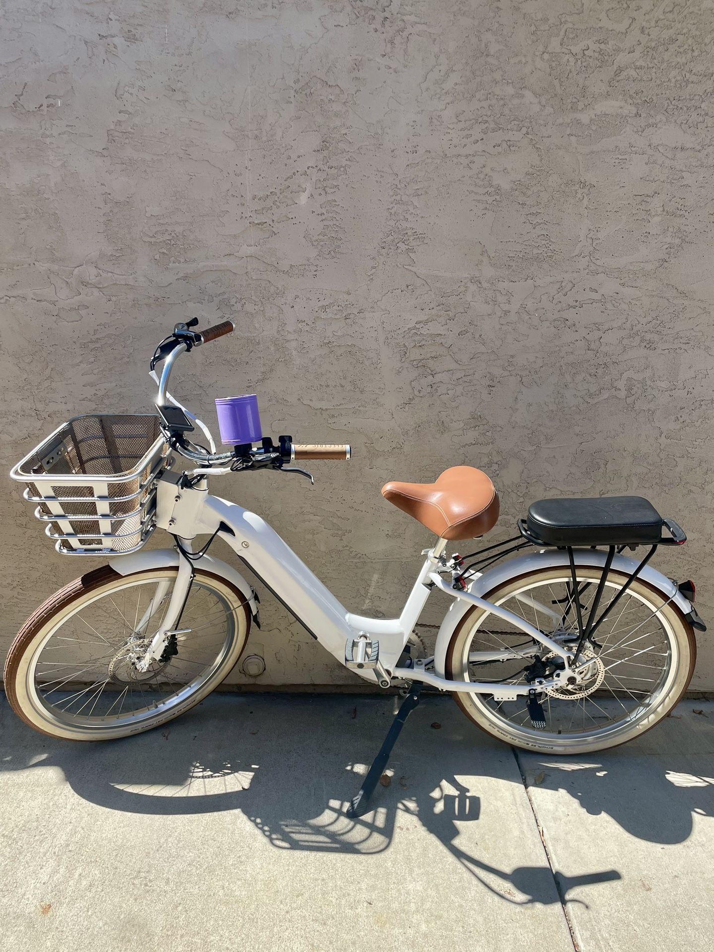 Electric Bike Company Ebike e-bike beach cruiser