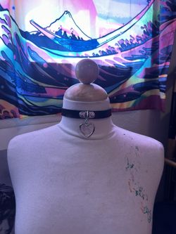 Silver Heart Choker 