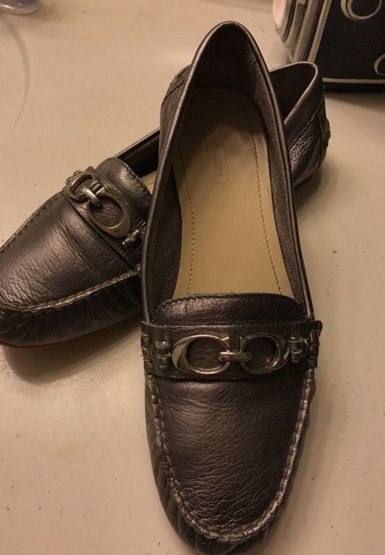 Coach flats (fortunate) size 8m