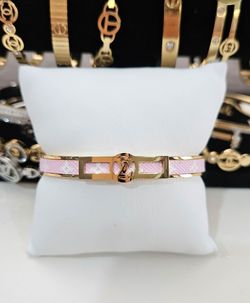 New Braclet Bangel (Jewlery)
