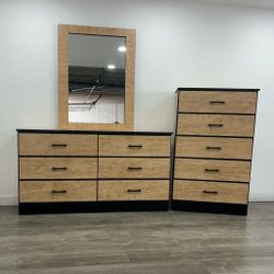 Dresser With Mirror And Chest 
