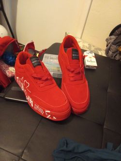 Mens shoes