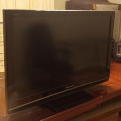 Panasonic LCD TV