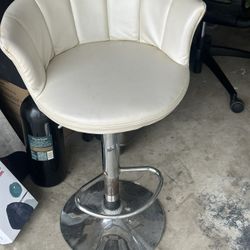 Vanity Chair