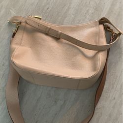 Cuyana  Crossbody Medium 