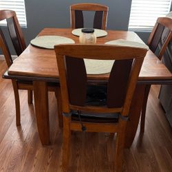 Solid Wood Dining Table and Chairs (6 Chairs &Middle Leaf Included)