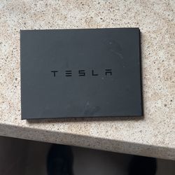 2022 Tesla Key Card