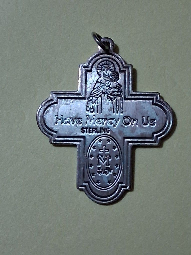 Vintage Sterling Silver Cross Pendant