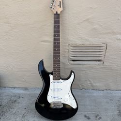 Yamaha EG303 Electric Guitar