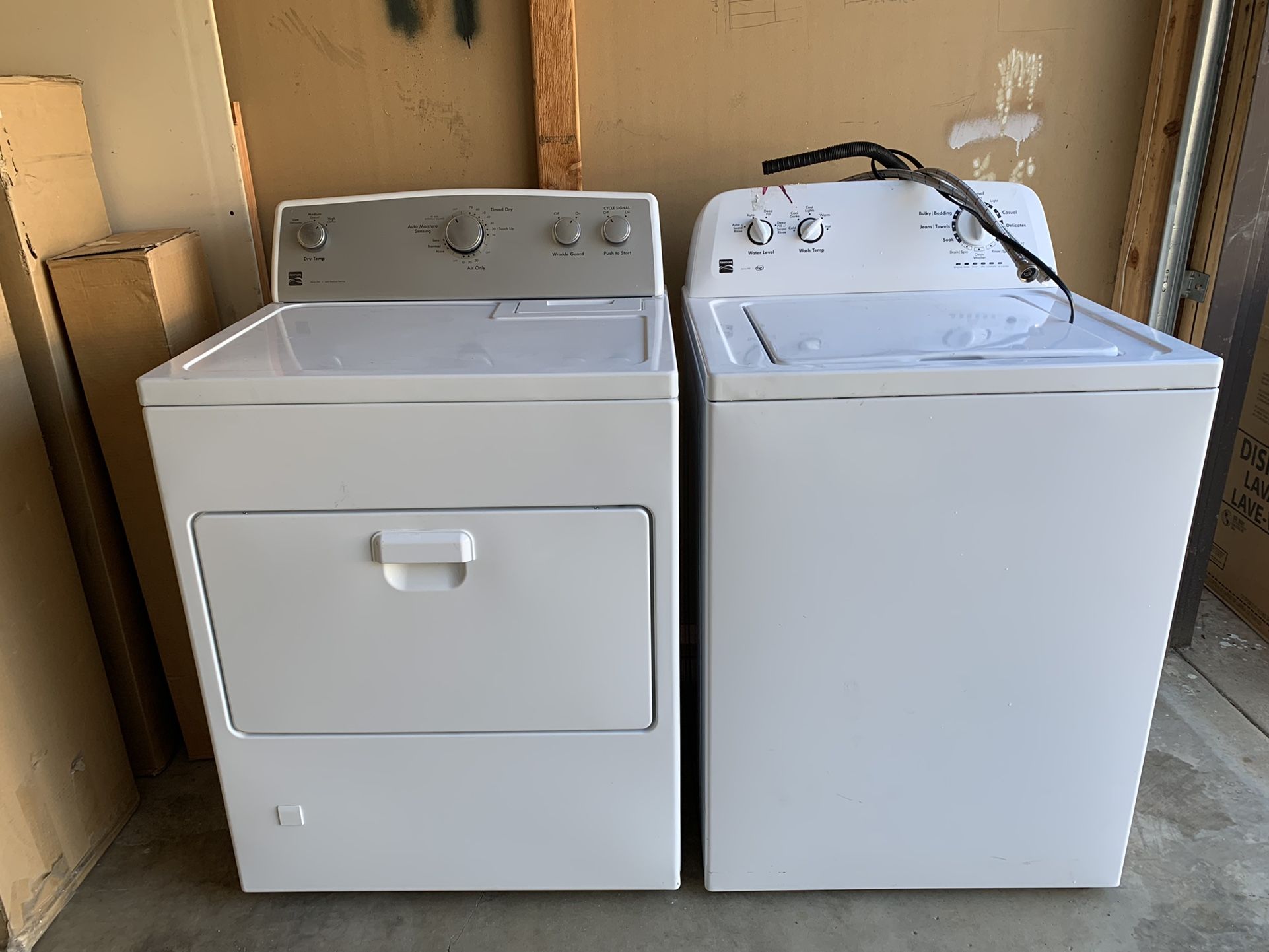 Kenmore 75132 7.0 cu. ft. Gas Dryer with SmartDry Plus Technology - White