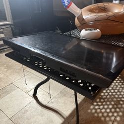 TV  Y iron to hang the TV