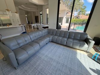 Natuzzi Italia Luxury Leather Sectional Grey – $20K+ Retail – 3 Recliners