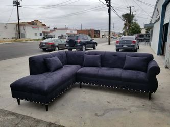 BRAND NEW 7x9ft and 9x7ft SECTIONAL CHAISE COUCHES,  BLACK MICROFIBER. CUSTOM MADE AVAILABLE