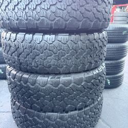 Set De Llantas Isadas En muy Buenas Condiciones Marca General 275/70 R18 Instaladas Y Balanceadas Por El Mimos Precio