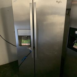 Pre Owned Refrigerators Side By Side French Doors 
