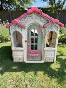Kids Outdoor Playhouse – Large Plastic Playhouse – Great Project!