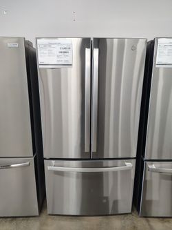 GE French door refrigerator (27 cu ft)