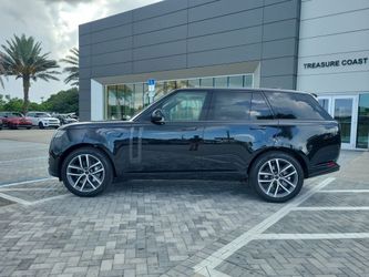 Range Rover wheels with tires