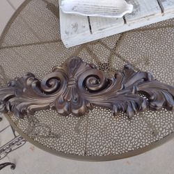 Deco Above The Door