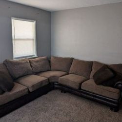 Like New.. Very Comfortable!!! Goose Down