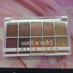 Wet n wild eyeshadow palette