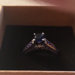  Dark Blue Sapphire  Ring Sterling  Sliver  925 
