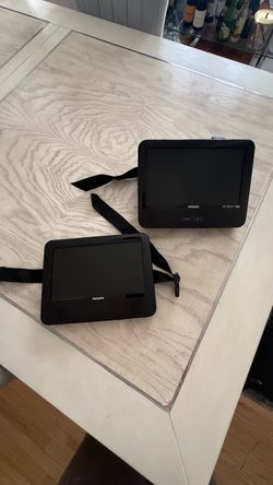 Phillips Portable DVD player for a car. AC/DC adaptor is not available