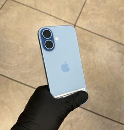 iPhone 17 Cricket