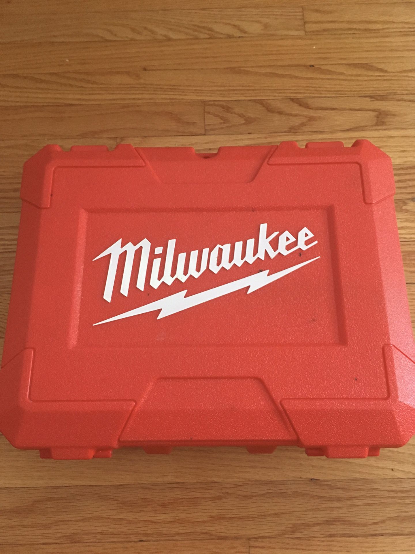 Milwaukee tool box