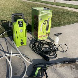 Erthwise 1500psi Electric Power Washer. Like New 
