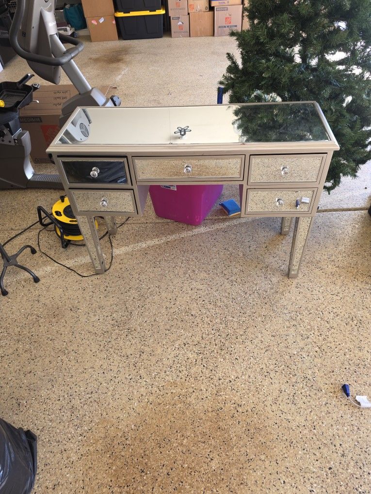 Mirror Dressing Table