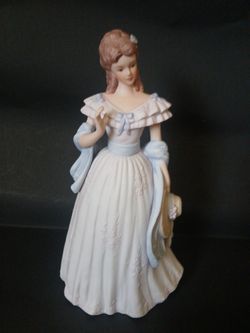 Vintage Homco Home Interiors Masterpiece Porcelain Figurine Sarah Jane (1998) 9" tall