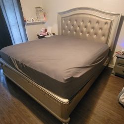 King size bed With Mattresses