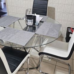 Dining Table Beautiful 2 Tone White/Black