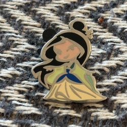 Mulan Cutie Brave Princess Disney Trading Pin New