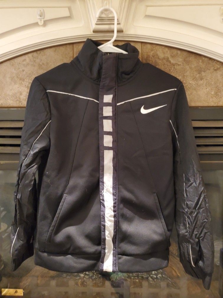 Nike Boys Jacket Size L