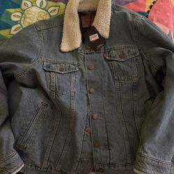2x Levi’s Trucker jacket 