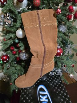 Wedge Boot Nib