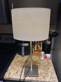 IKEA ALÄNG White Woven Shade Table Lamp $65 Retail
