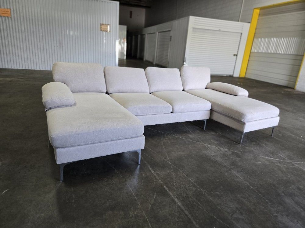 *Same Day Delivery Available!*
Cream Double Chaise Sectional