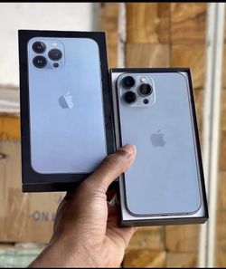 iPhone 13  pro max unlocked with warranty
