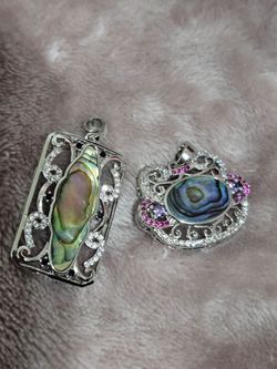 S295 Silver Abalone Shell Pendants $10