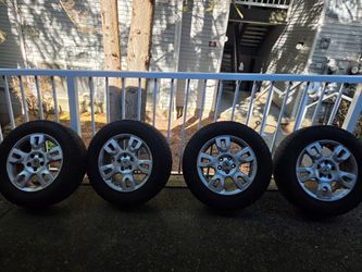 235/65R17