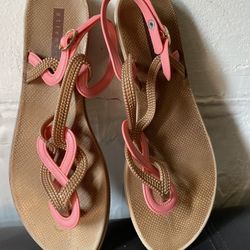 Women’s Sandals
