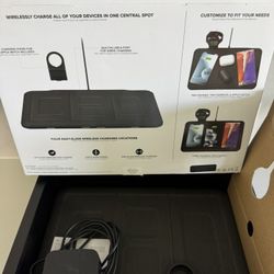 Mophie 4 in 1 Wireless Charging Mat